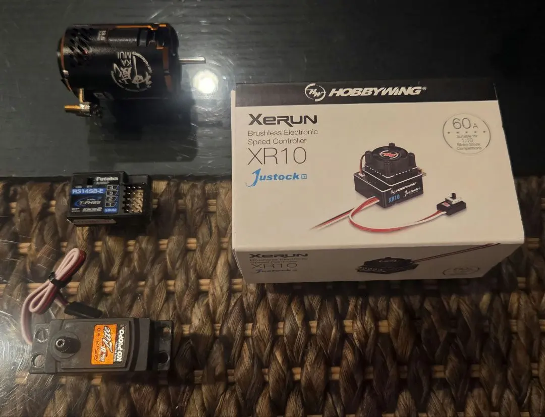 2026年最新】4pls フタバの人気アイテム - メルカリ