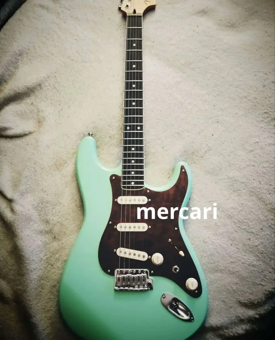 2026年最新】Fender ストラトキャスター サーフグリーンの人気アイテム