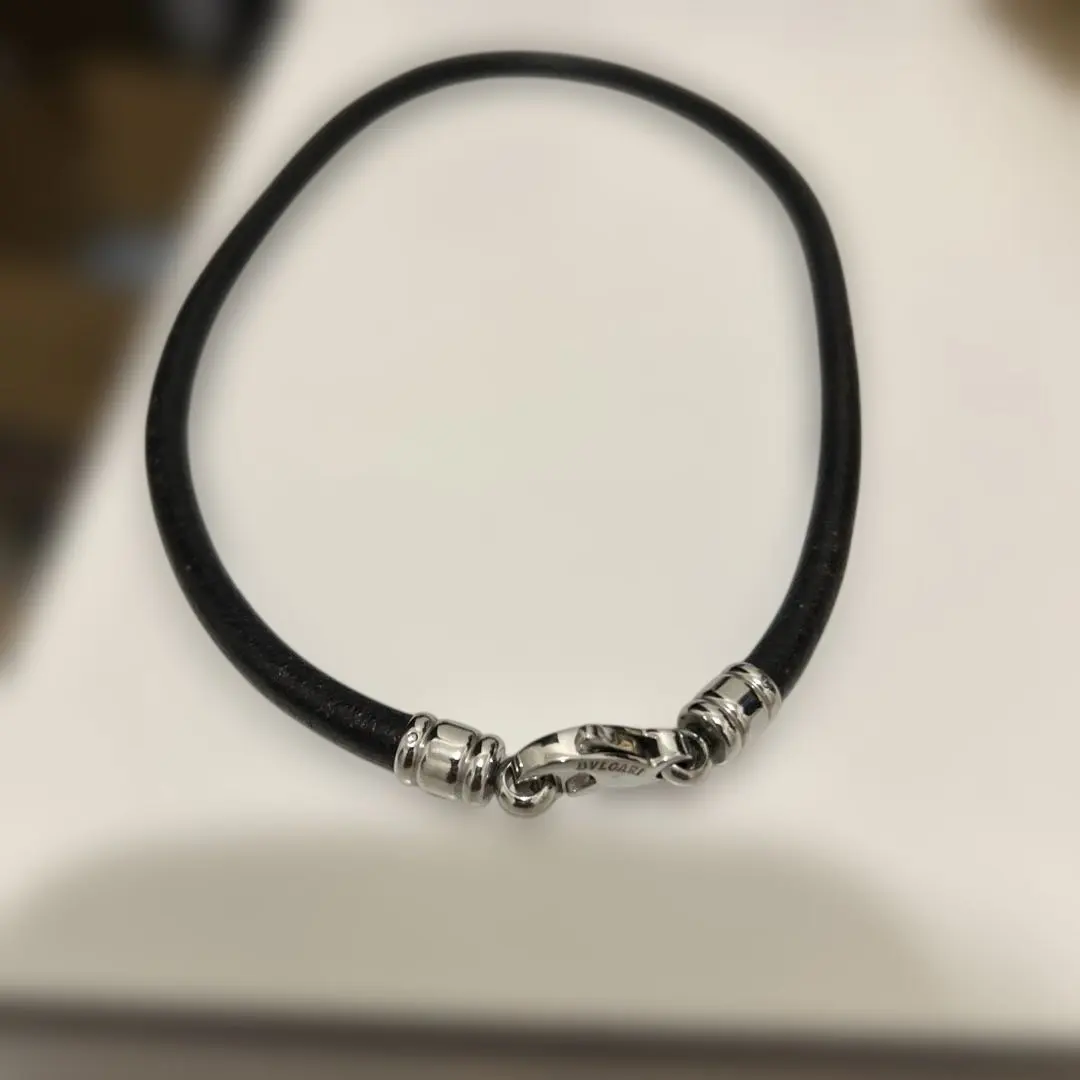 2026年最新】ブルガリ レザー チョーカーの人気アイテム - メルカリ