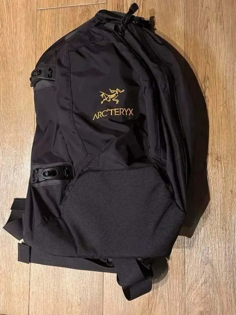 2026年最新】arc'teryx quiverの人気アイテム - メルカリ