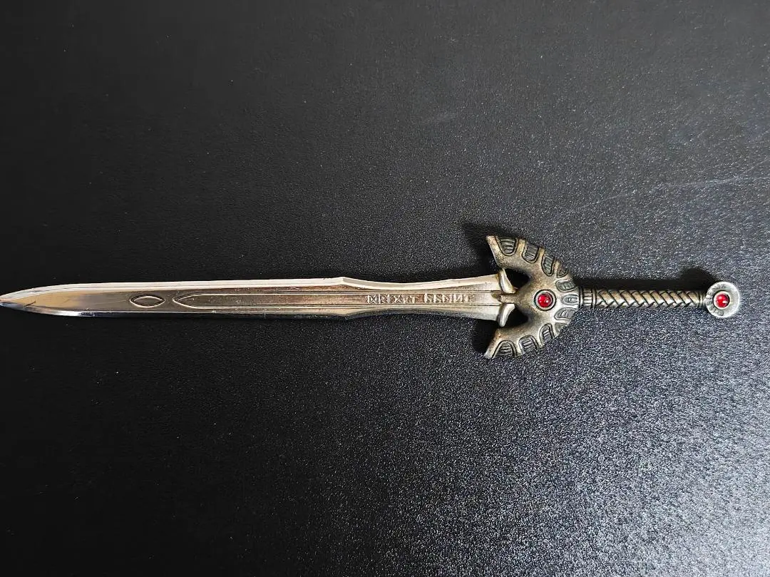 2026年最新】ロトの剣 ナイフの人気アイテム - メルカリ