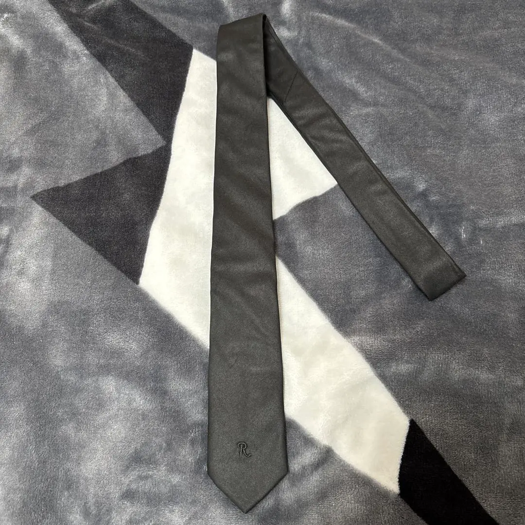 2026年最新】RAF SIMONS ネクタイの人気アイテム - メルカリ