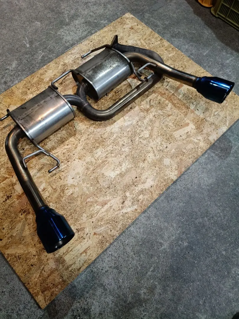 2026年最新】zc32sマフラーの人気アイテム - メルカリ