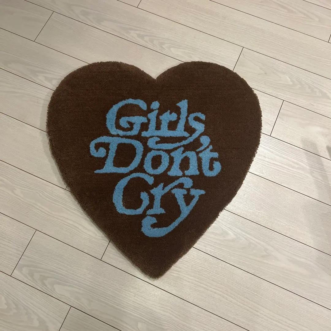 2026年最新】ガールズドントクライ ラグの人気アイテム - メルカリ