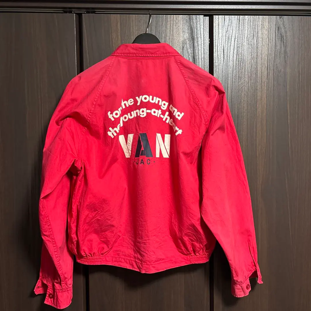 2026年最新】VAN JAC スイングトップ レッドの人気アイテム - メルカリ