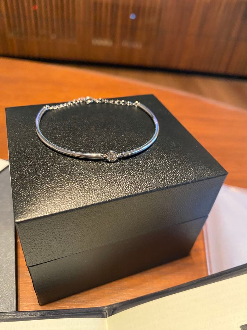 ptダイヤブレスレット　鑑定書付き　0.147ct ツツミ　　公式購入