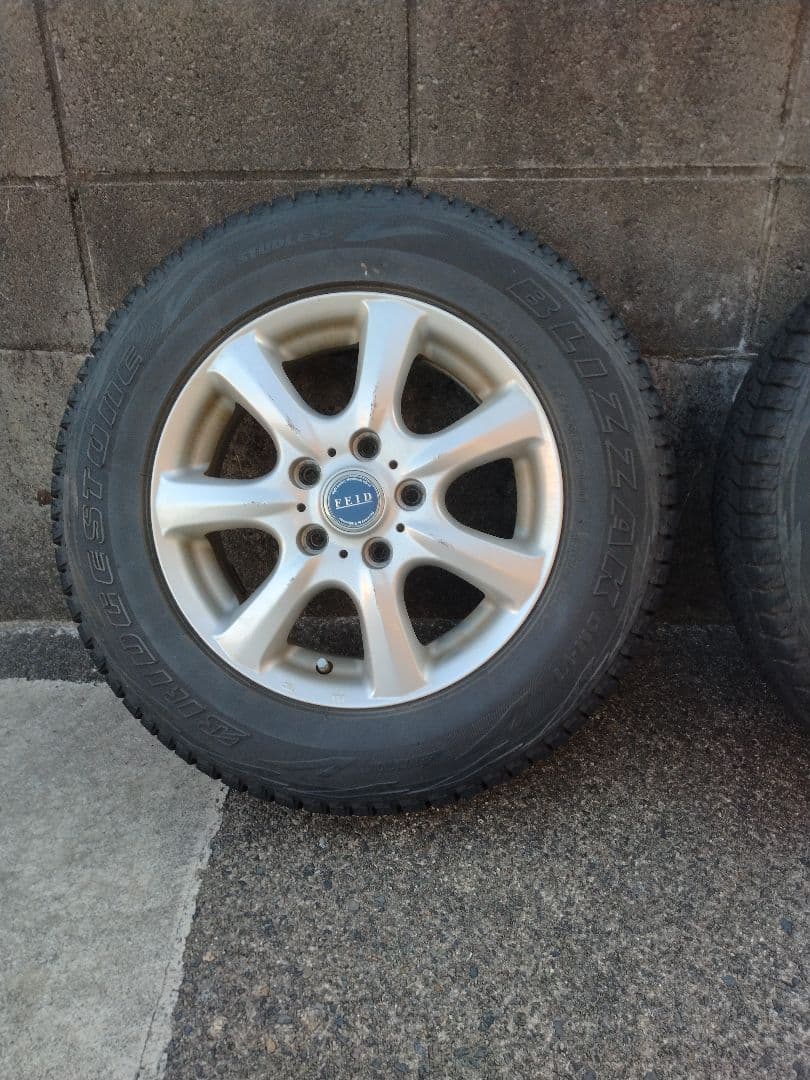 174センチ細身　175/80/R15/90Q