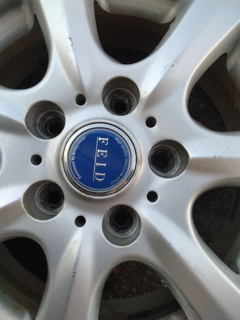 174センチ細身　175/80/R15/90Q