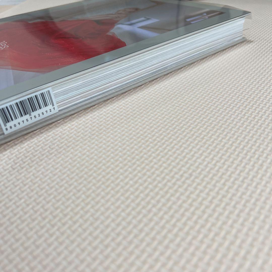 Yes,I am Mina 〜Gray ver〜 - メルカリ