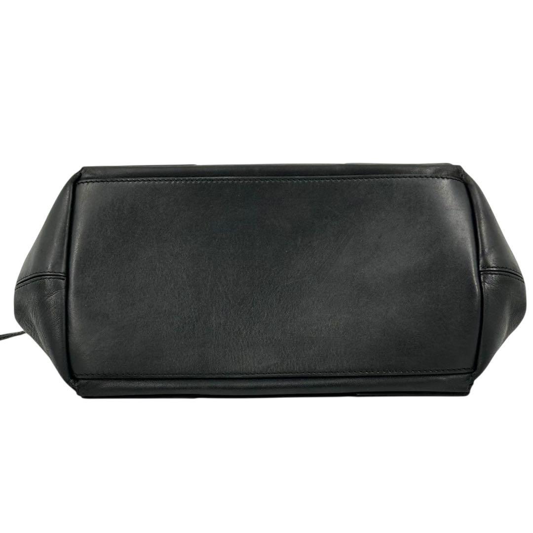 バレンシアガ ネイビーカバス ハンドバッグ ポーチ付 ブラック