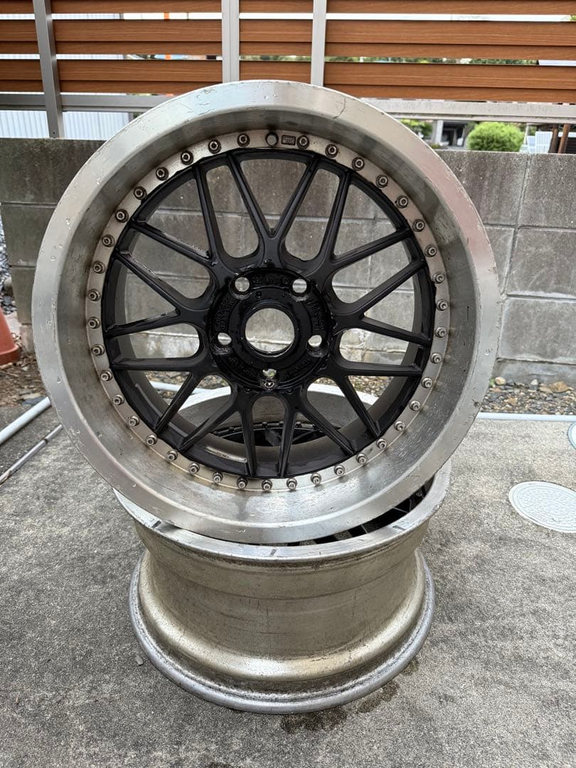 MANARAY 17インチ　8.25J off＋14 pcd114.3