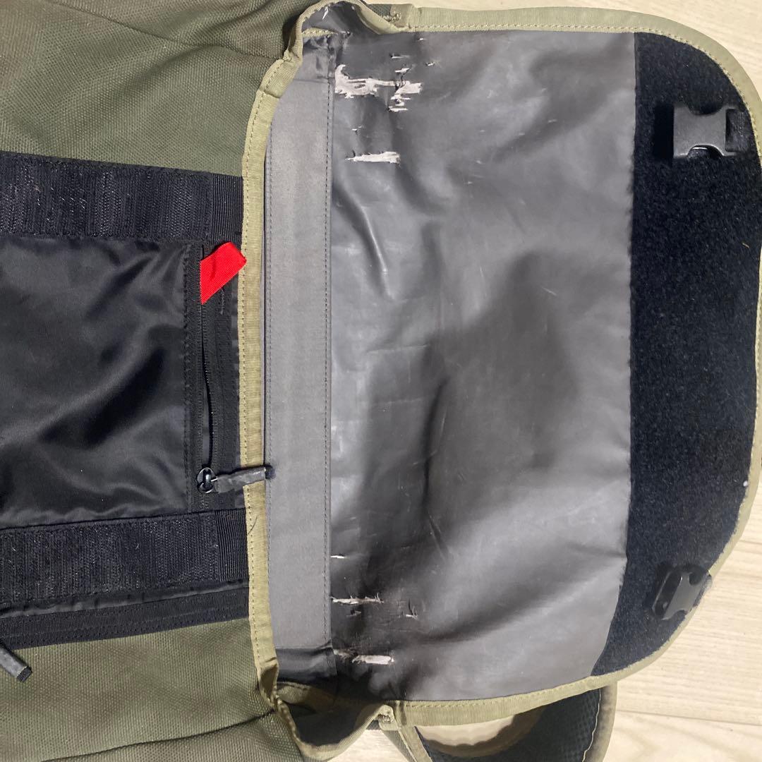 Timbuk2 メッセンジャーバッグ オリーブグリーン | Shop at Mercari