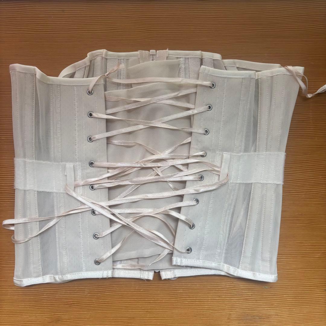 元鈴木さん 水陸両用 コルセットVenus PinupCloset M - メルカリ