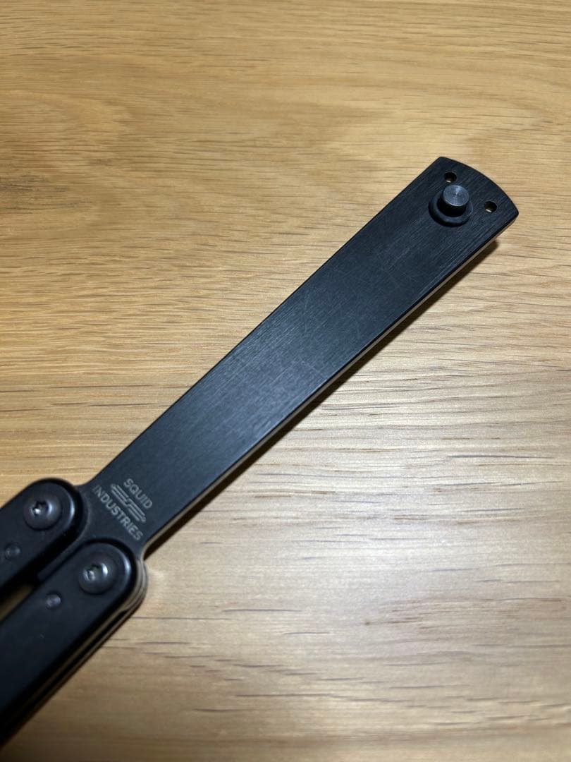 LUKEVI-squid industries Squiddy-B バタフライナイフ