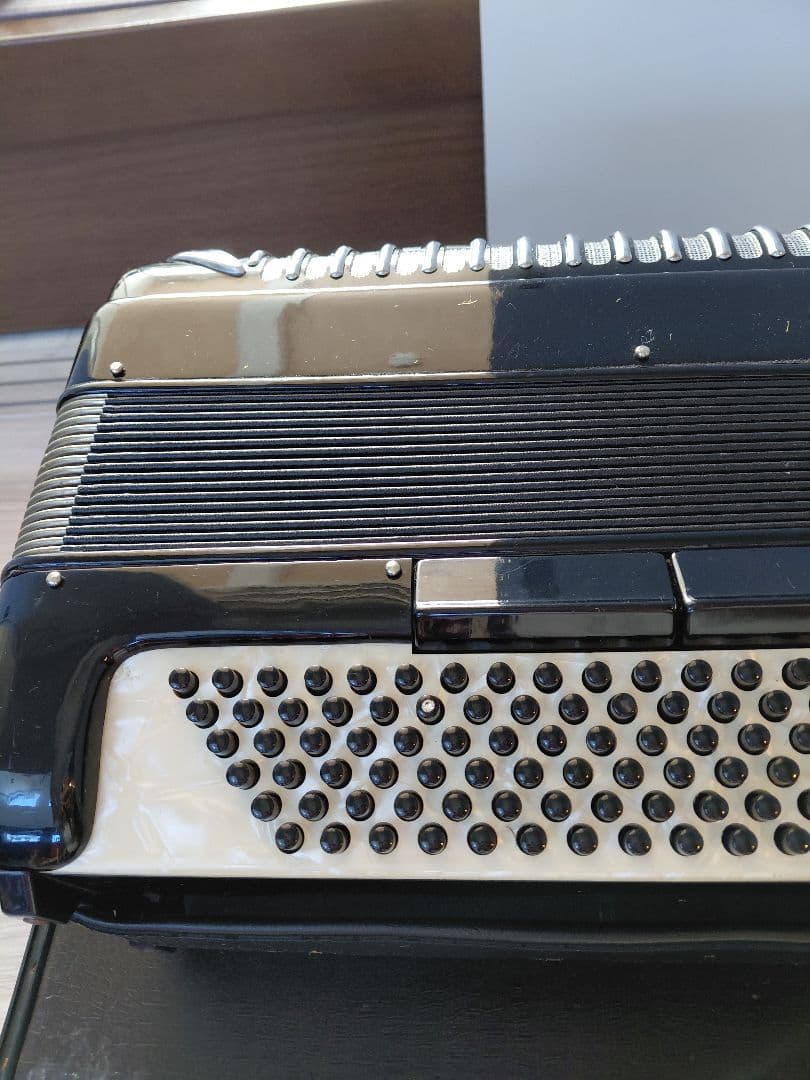 TOMBO トンボ GUERRINI 41鍵盤 120ベース アコーディオン - メルカリ