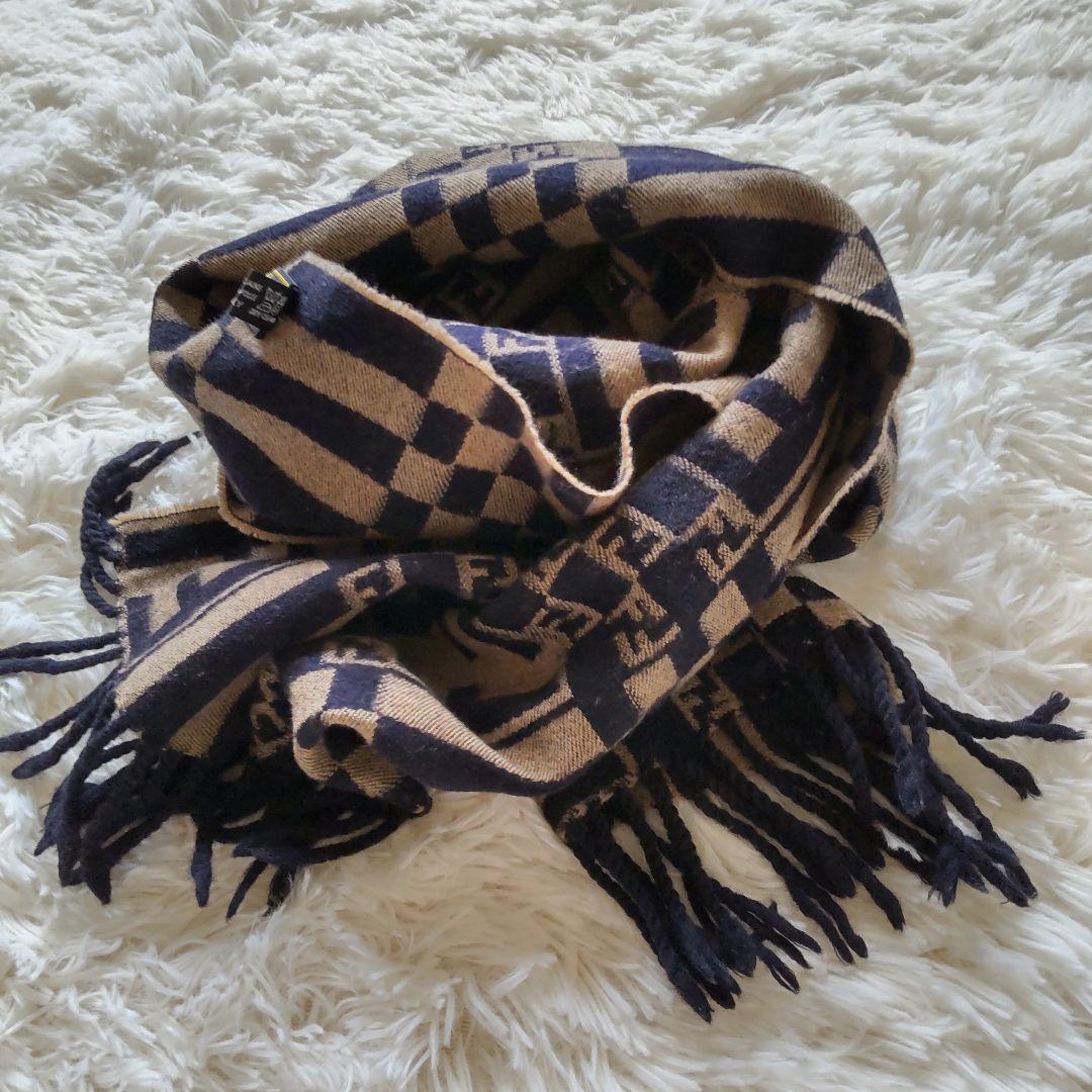 フェンディ マフラー ズッカ柄 チェック柄パッチワーク風ランダム