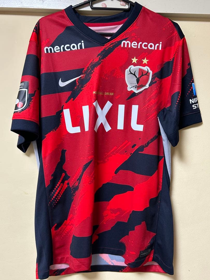 鹿島アントラーズユニフォーム　2025 2025ユニフォームデザインを発表！ クラブの伝統と誇りを重んじ