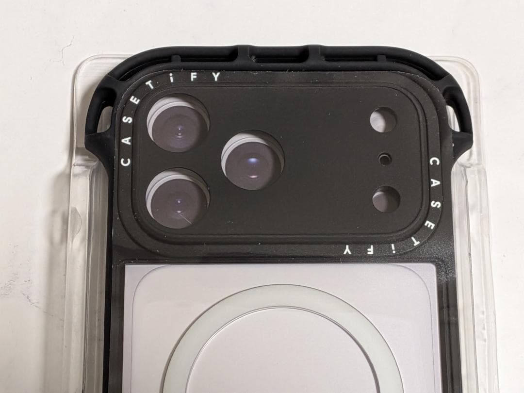 完売商品 CASETiFY ウルトラ バウンス iPhone 17 ProMax - メルカリ