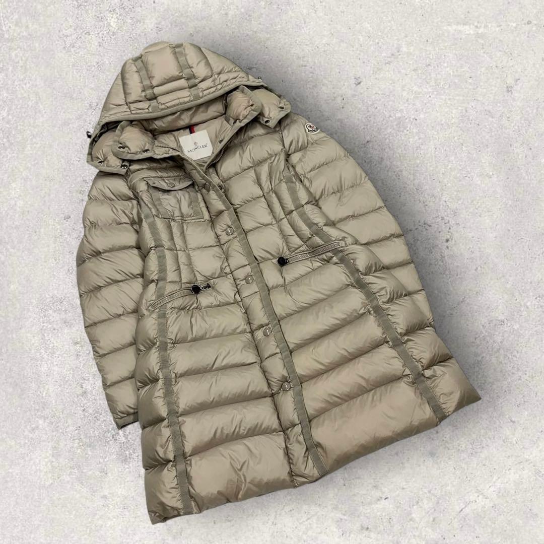 11942【美品・QR鑑定済】モンクレール Aラインダウンコート HERMINE