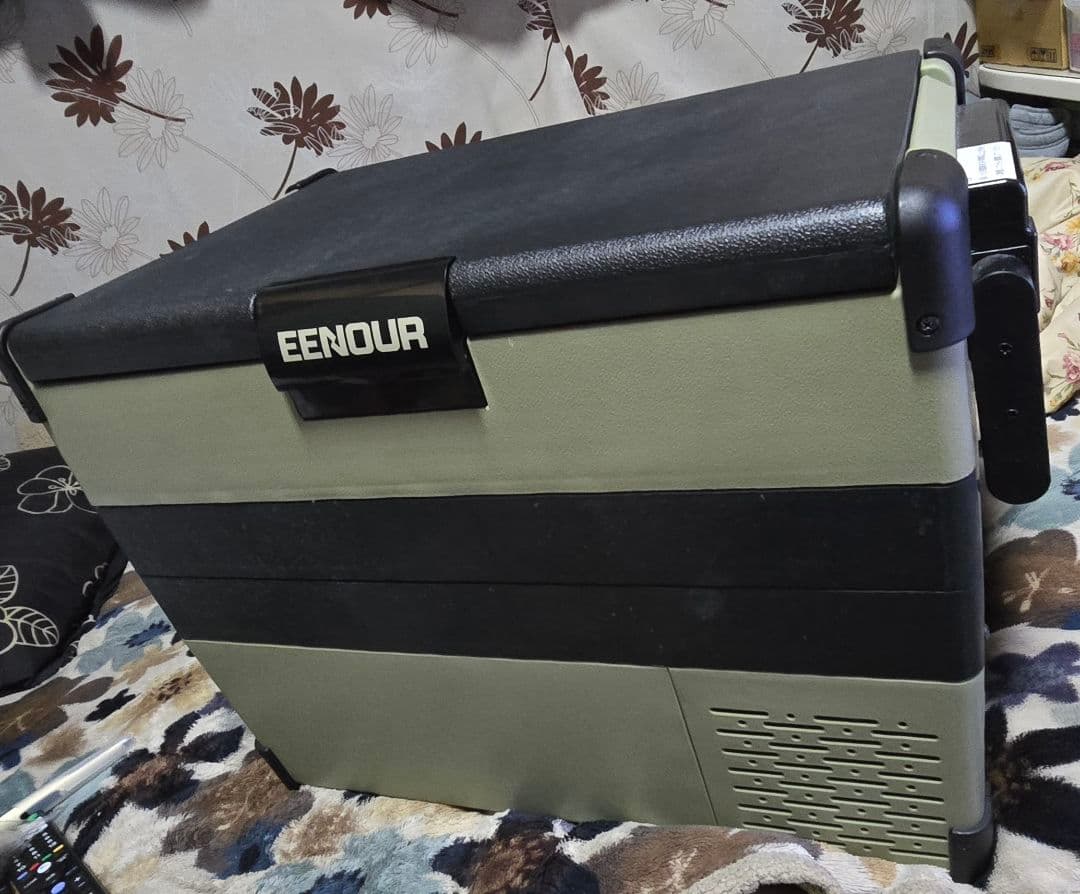 EENOUR 冷温庫 オリーブグリーン 車載冷蔵庫 – EENOUR