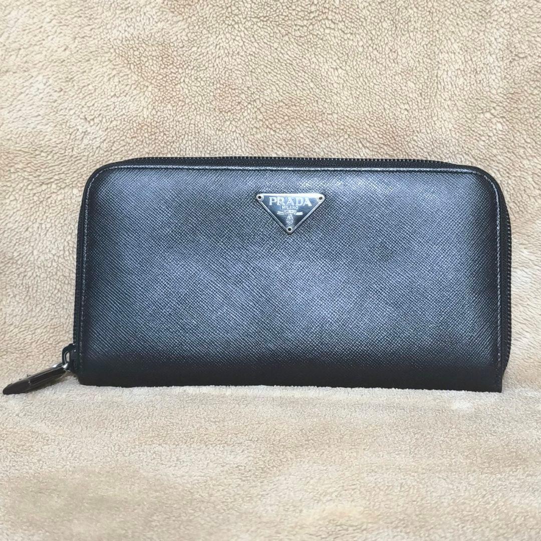 PRADA プラダ 長財布 ラウンドファスナー サフィアーノ レザー 三角