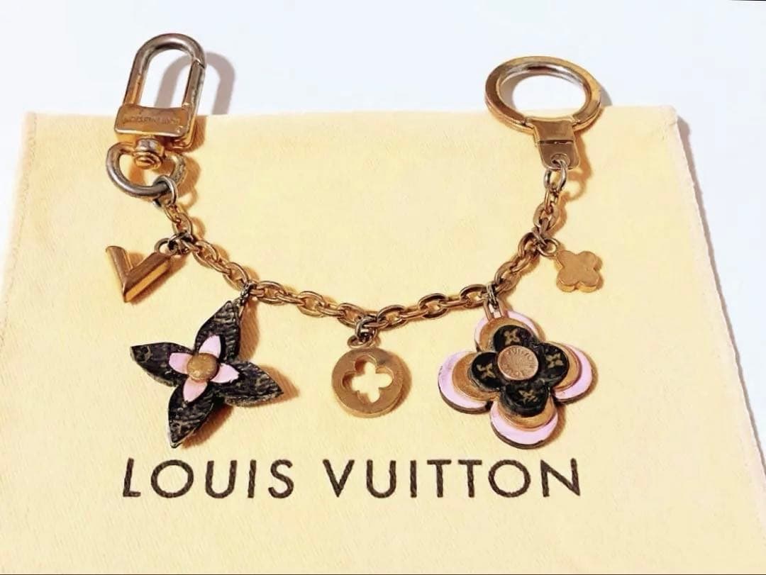 LOUIS VUITTON バッグチャーム ブルーミングフラワー キーリング