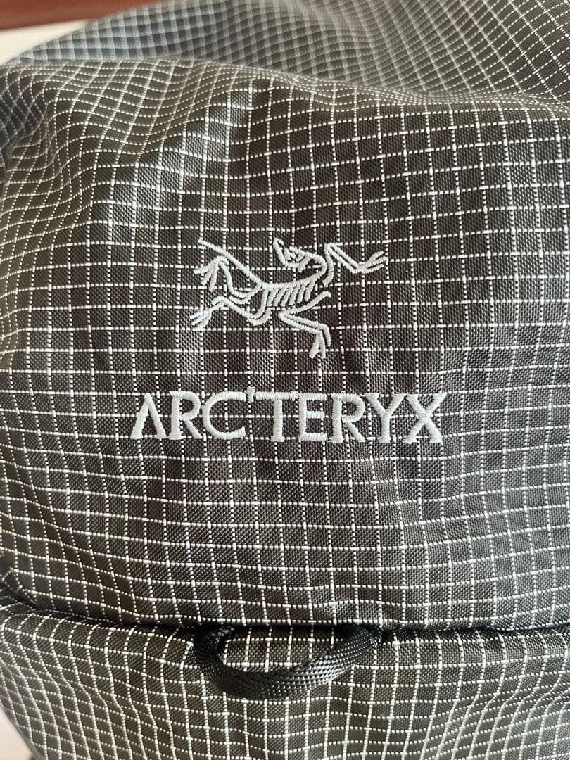 ARC'TERYX コンシール15バックパック ブラック・チェック柄 - メルカリ