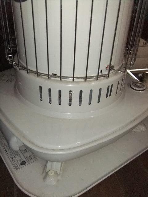 SL-66F 遠赤外線炎筒とホワイトフレームが身体をしんから温めます29000