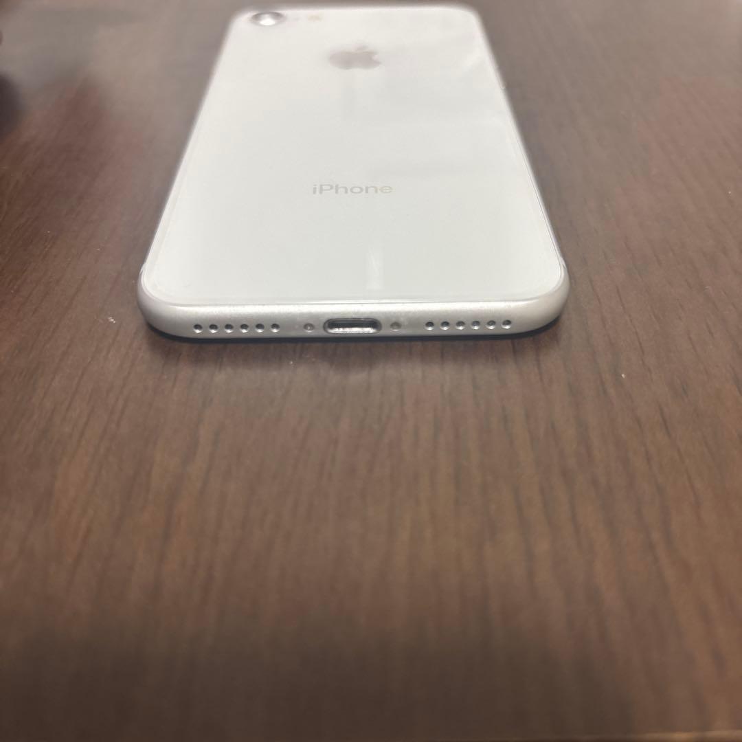 Apple iPhone 8 ホワイト 本体 ジャンク - メルカリ