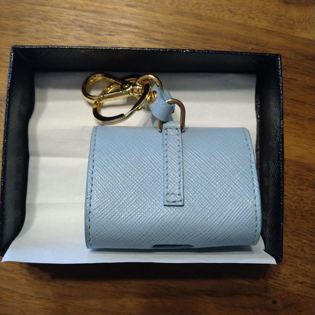 PRADA プラダ 美品 イヤホンケース AirPodsケース - メルカリ