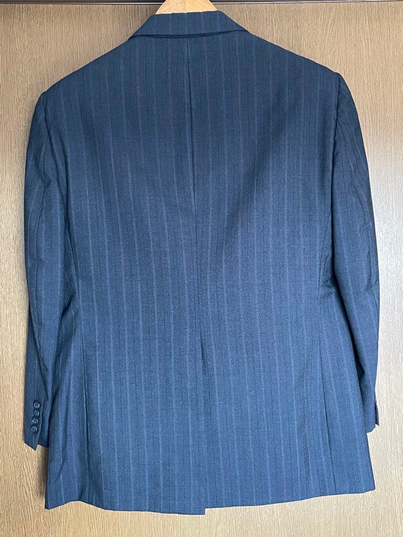 《週末セール》バーバリー スーツ ネイビー ストライプ 入学式 入社式 卒業式