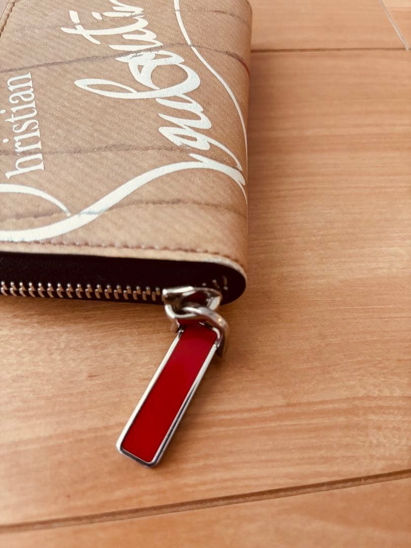 美品】クリスチャンルブタン クラフトロゴ コインケース 財布 ラウンド