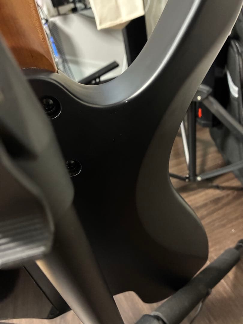 Guitar Factory gfc GHL-300 ヘッドレスギター 黒 - メルカリ