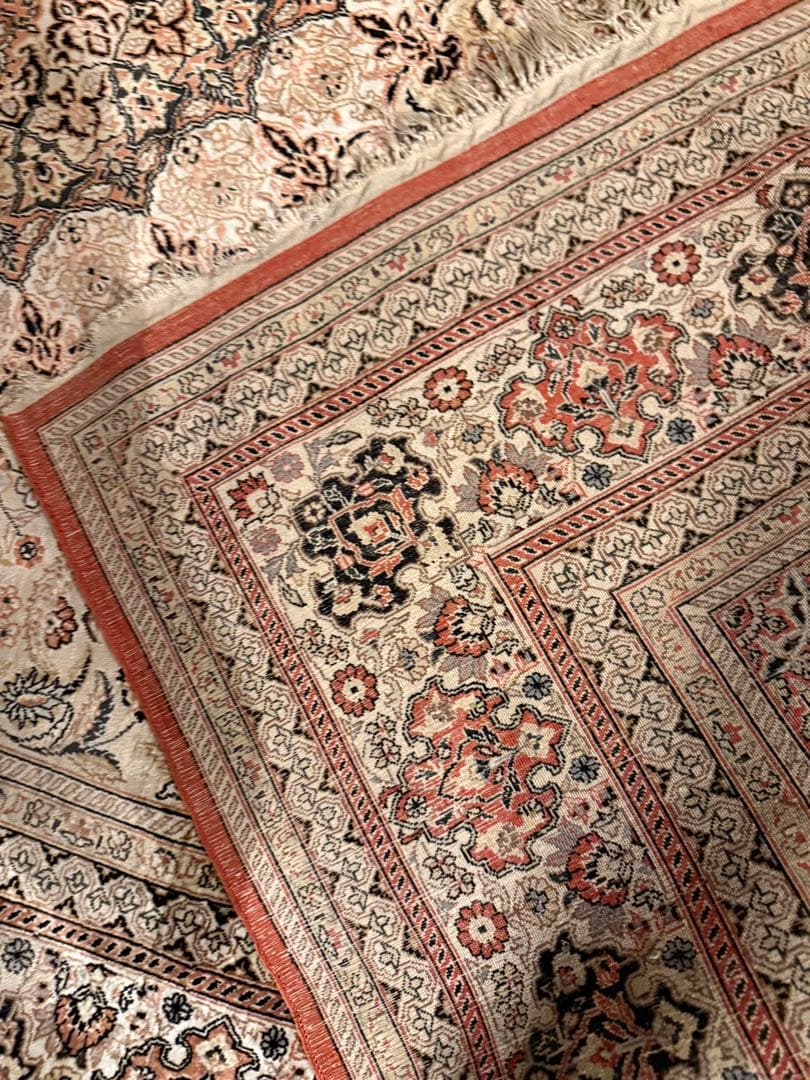 極上 イスファハン シルク ペルシャ絨毯 メダリオン 白地 245