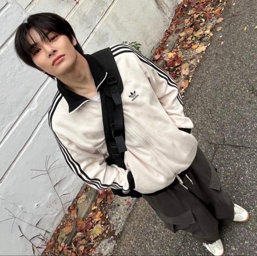 新品】adidas ワッフルトラックジャケット サイズ L - メルカリ