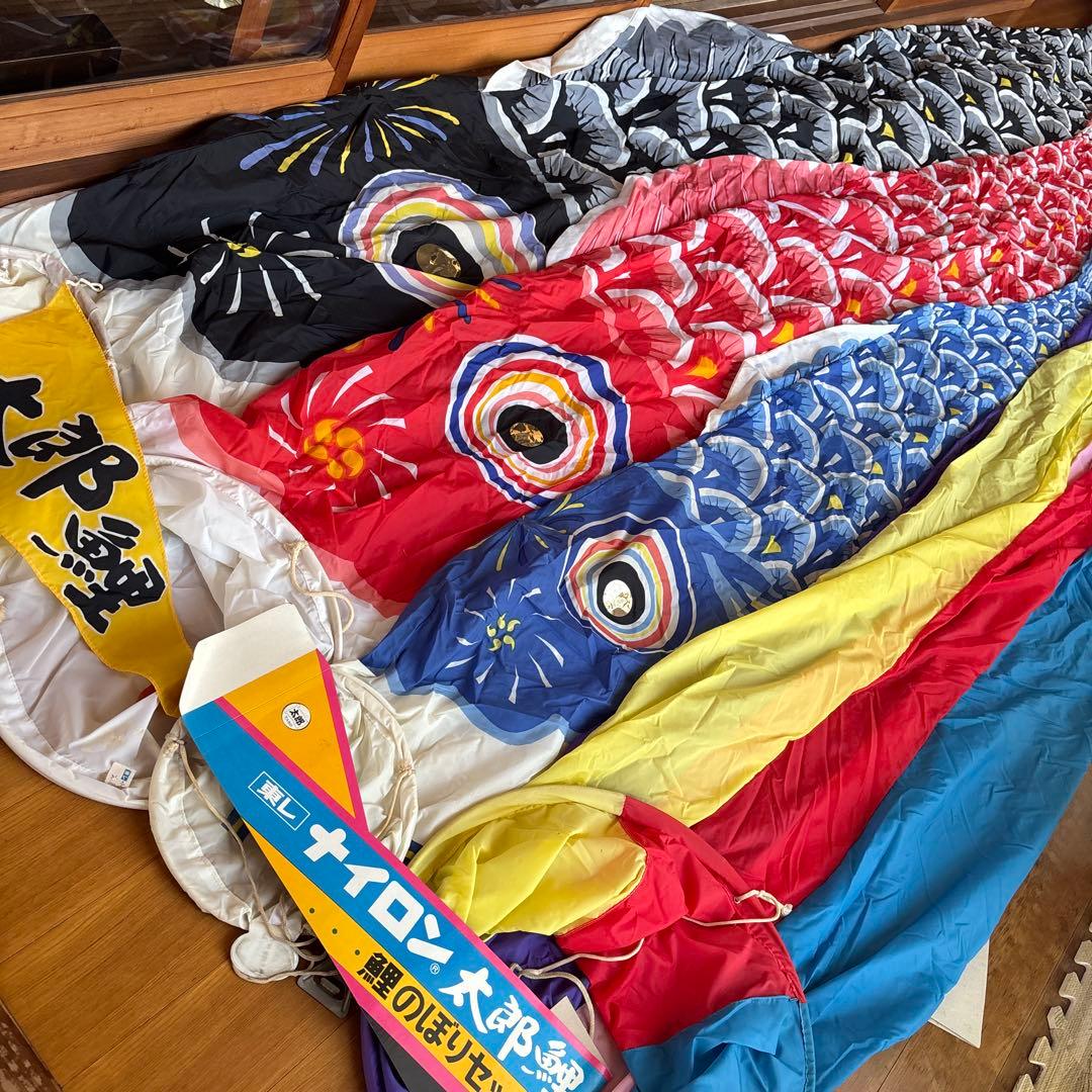 太郎鯉 鯉のぼり ４匹セット(黒6m.赤5m.青4m.五色6m) 太郎鯉 鯉のぼり 4匹セット(黒6m.赤5m.青4m.五色6m) 太郎鯉 鯉のぼり