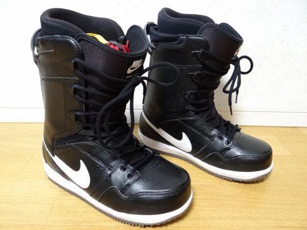 美中古 NIKE VAPEN ナイキ スノーボード スノボーブーツ 28.5cm