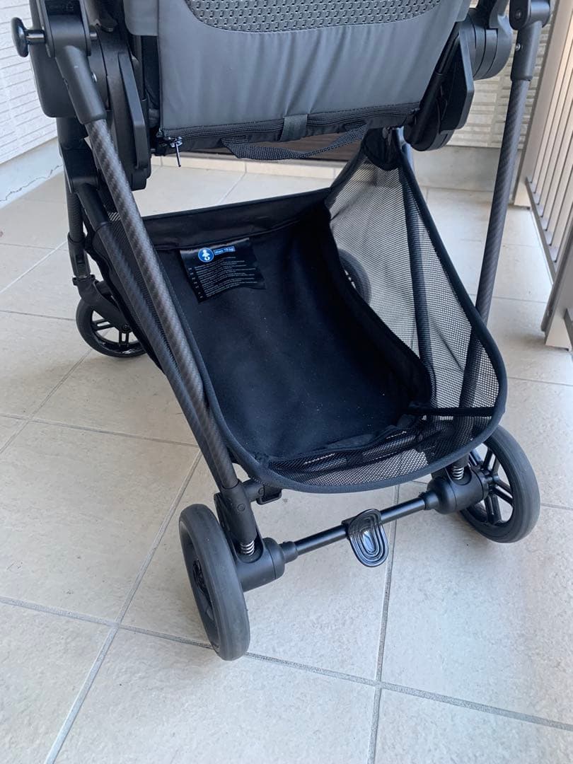 NMNK 様 2023年製 cybex MELIO ベビーカー グレー - メルカリ