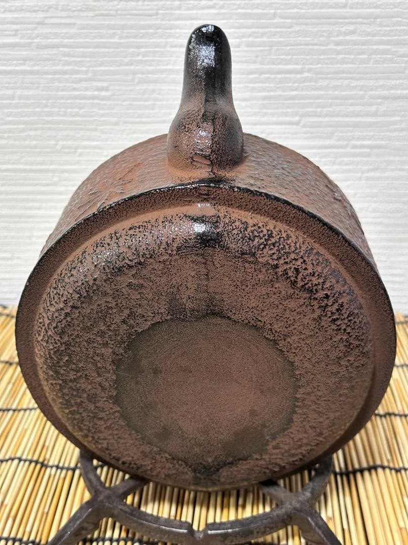 未使用品、付属品付 南部運南堂 鍋元 楓紋様 南部鉄瓶 南部鉄器 調理