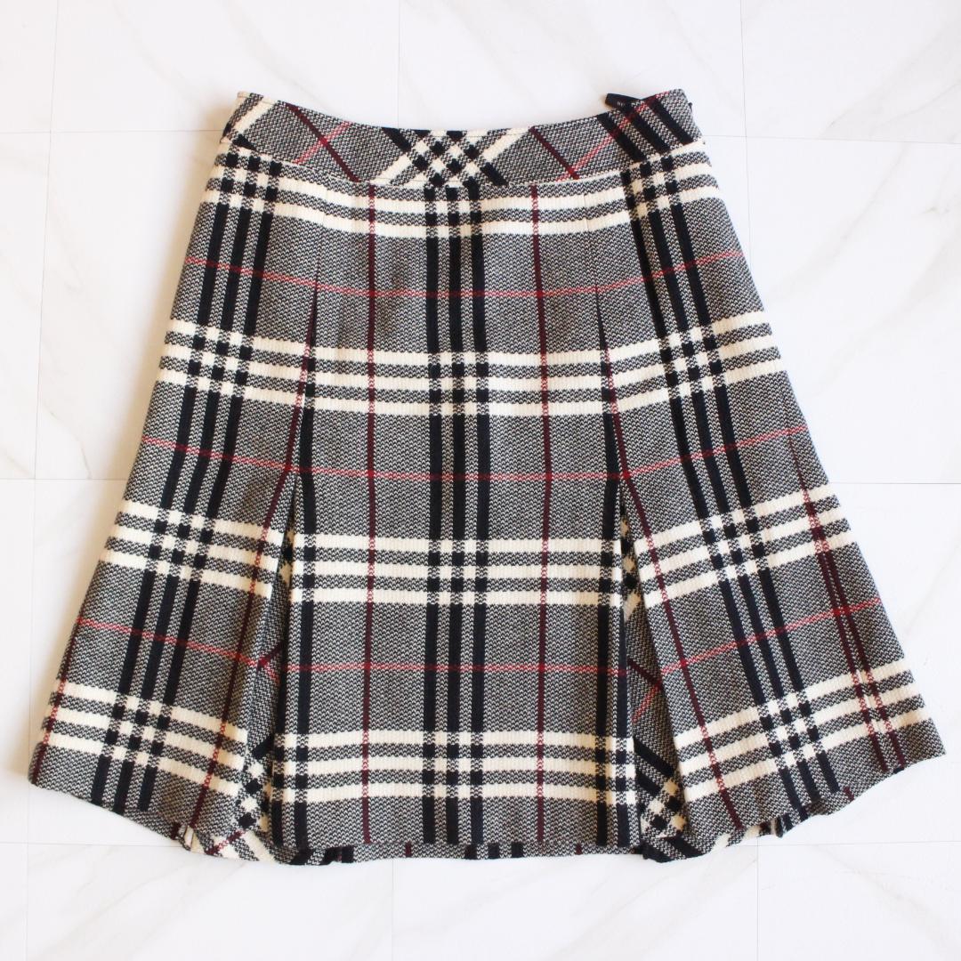 【極美品 大きいサイズ】BURBERRY LONDON フレアスカート 44 Burberrys > バーバリー日本製ノバチェックラッププリーツスカート