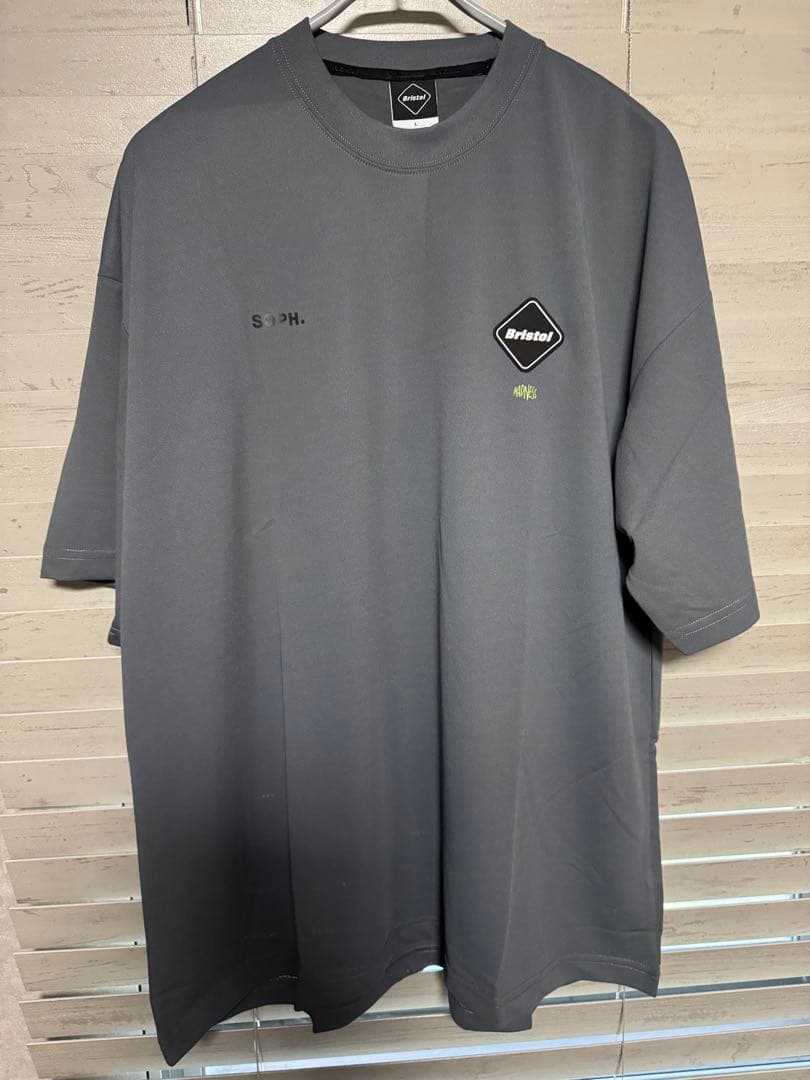 FCRB MADNESS GRAY GAME SHIRTS SETUP L 美品 2026年最新】Madness fcrbの人気アイテム - メルカリ