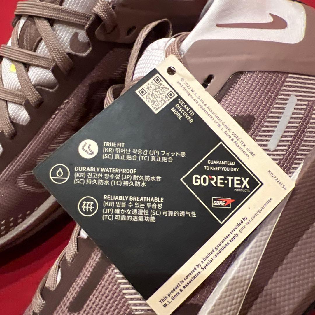 新品　24.5cm　ナイキ　ランニングシューズ　ウィメンズ ペガサス トレイル