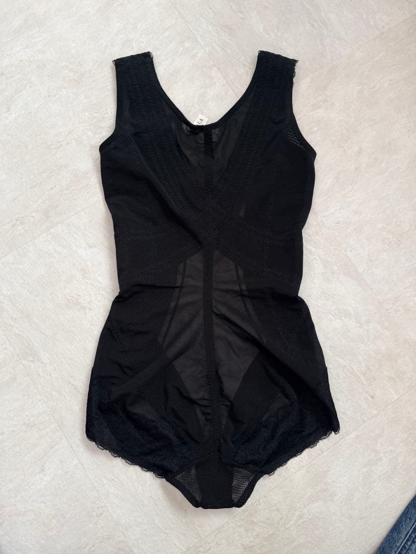 グラントイーワンズ LALA ララドール 袖なしボディスーツ 80L - メルカリ
