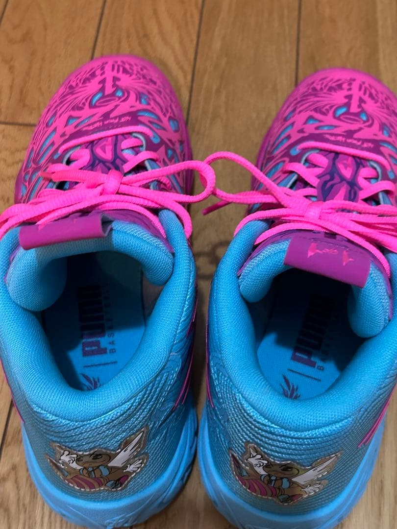 プーマPUMA バッシュ IRIDESCENT HORNETSラメロ・ボール美品 - メルカリ