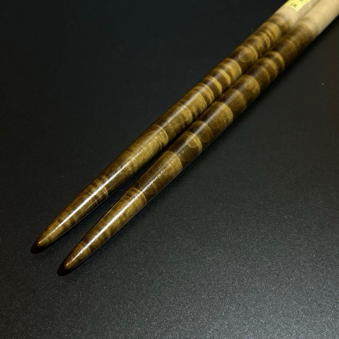 81 【旋盤使用】万能型マイバチ　激黒朴　激縮杢　高密度材　グリップ無し　超光沢