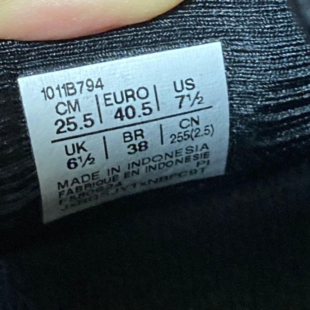 未使用品 ゲル ニンバス GEL NIMBUS 26 25.5cm 2E