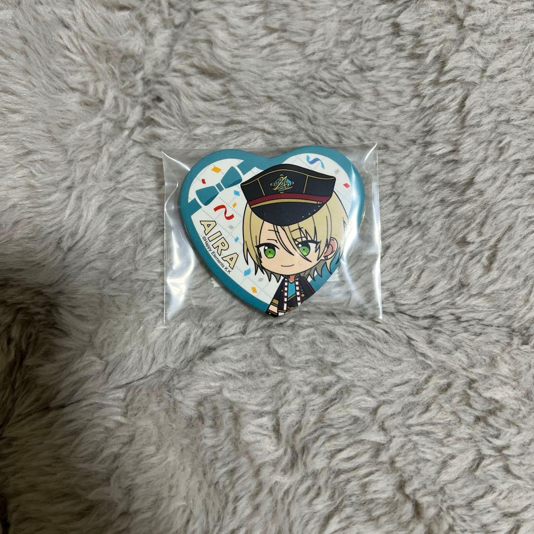 あんスタ 白鳥藍良 缶バッジ - メルカリ