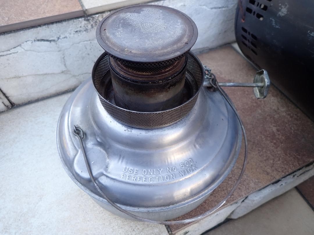 USA製 PERFECTIONパーフェクション 730型 石油ストーブ 黒 - メルカリ