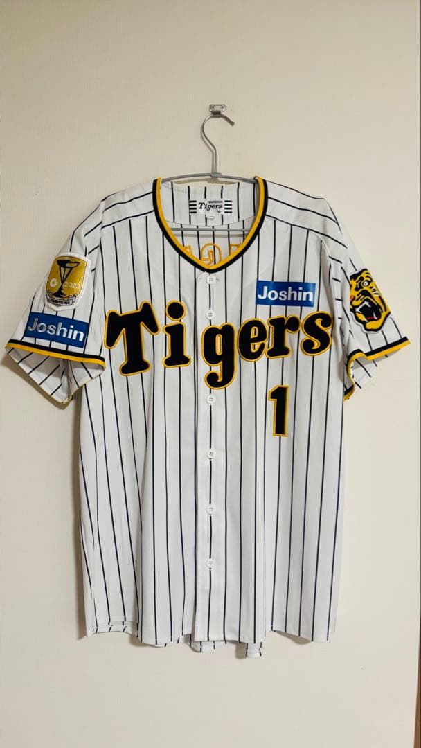 最終値下げ 阪神タイガース 森下翔太 チャンピオンユニフォーム L