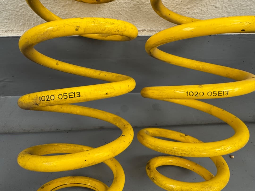 専用 GOLF V/VI KW ゴルフ 5/6 カーヴェー 車高調 - メルカリ